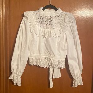 NWT GLAMOROUS 100% cotton UNIQUE white blouse size 8